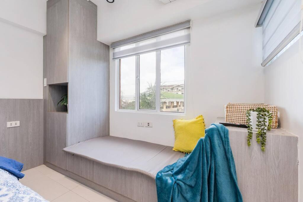 Airport Express Hostel E-527, 2 Minutes To Airport,Fast Wifi, Free Netflix Đảo Mactan Ngoại thất bức ảnh